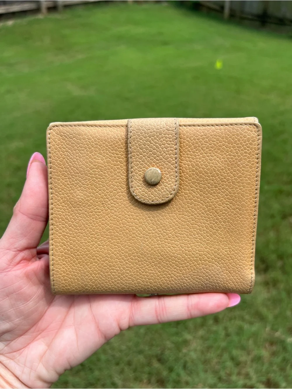 CHANEL Vintage Beige/Tan Caviar Leather Wallet ✨